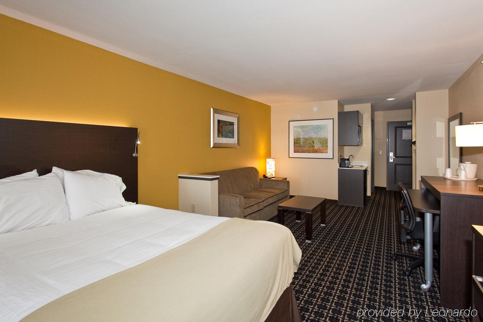 Holiday Inn Express Newton, An Ihg Hotel Kültér fotó